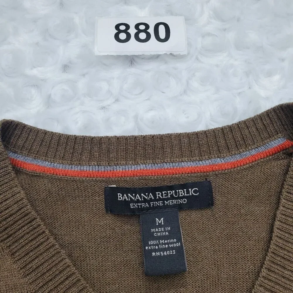 Banana Republic Extra Fine Merino V-Neck Sweater Mens M Brown Pullover